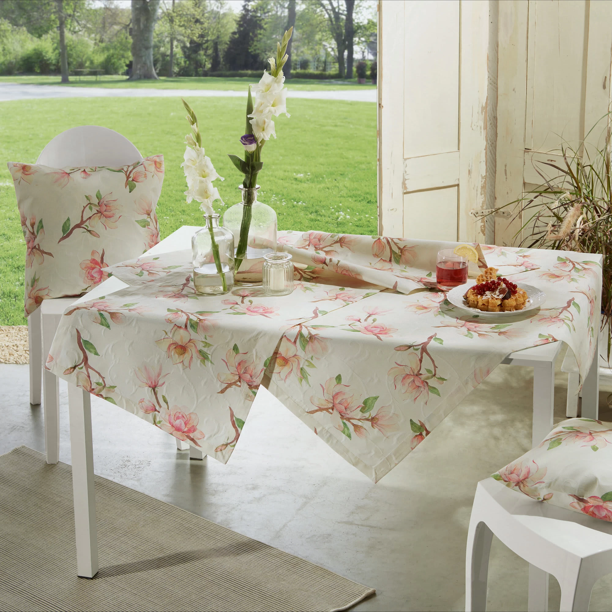 Mitteldecke In Magnolie – Bild 2