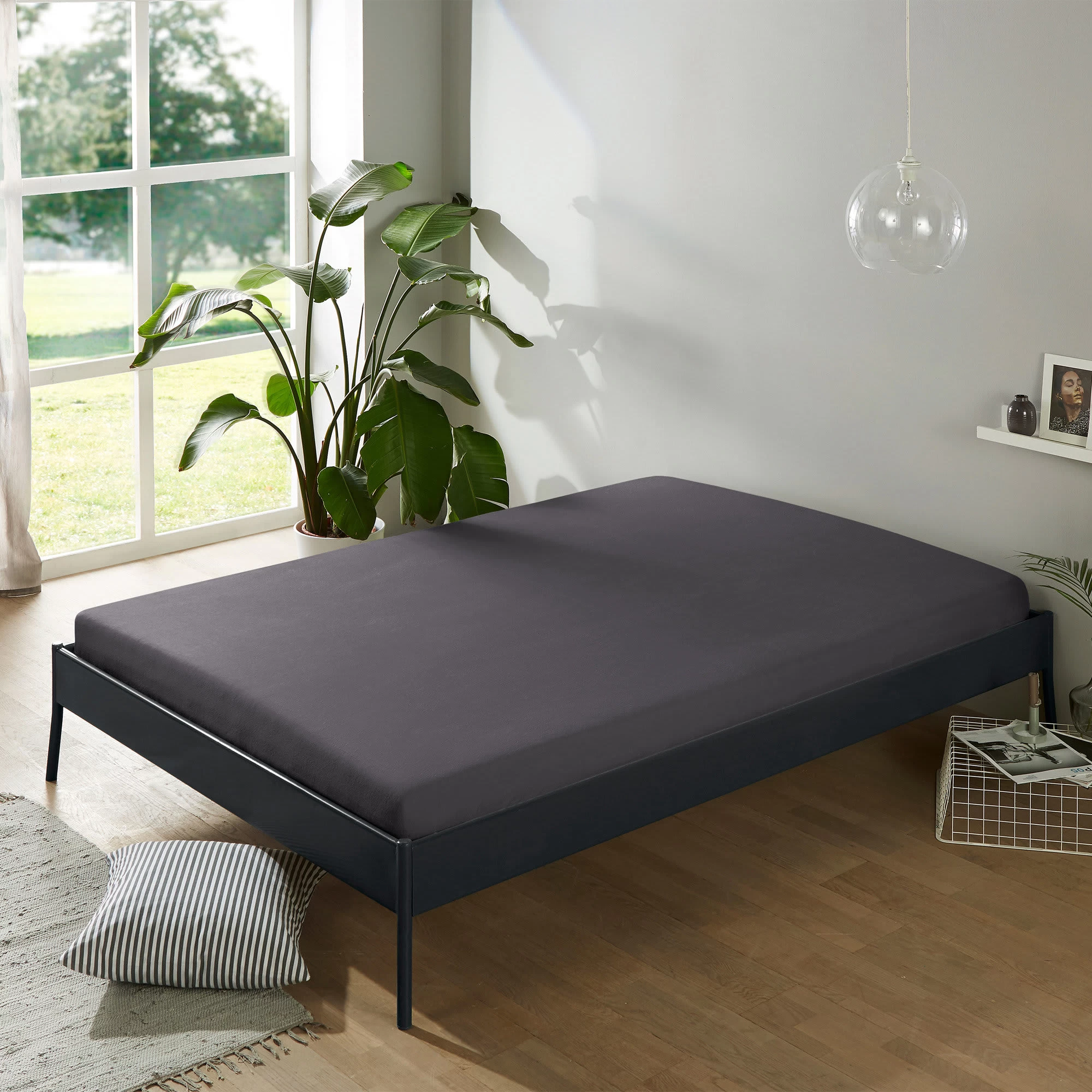 Spannbettlaken Füssen In Dunkelgrau – Bild 2