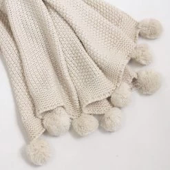 Kuscheldecke "Pompon" 1300x1600 In Beige