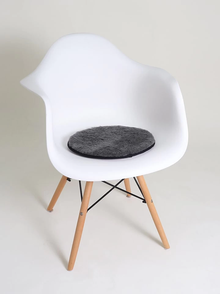 Lammfell-Sitzauflage In Anthrazit – Bild 2