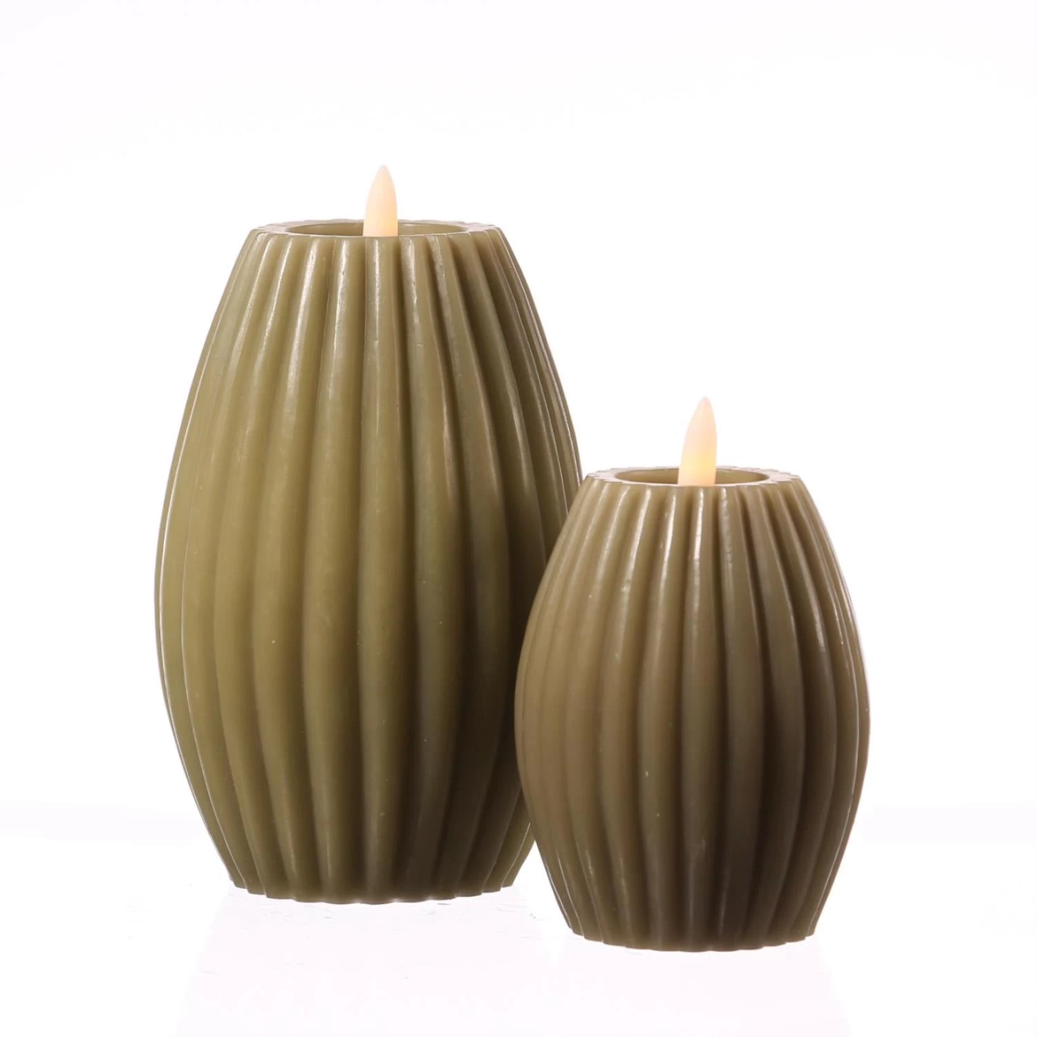 2er Set LED Kerzen LIV Mit Rillen Echtwachs Flackernd 2 Größen In Grün