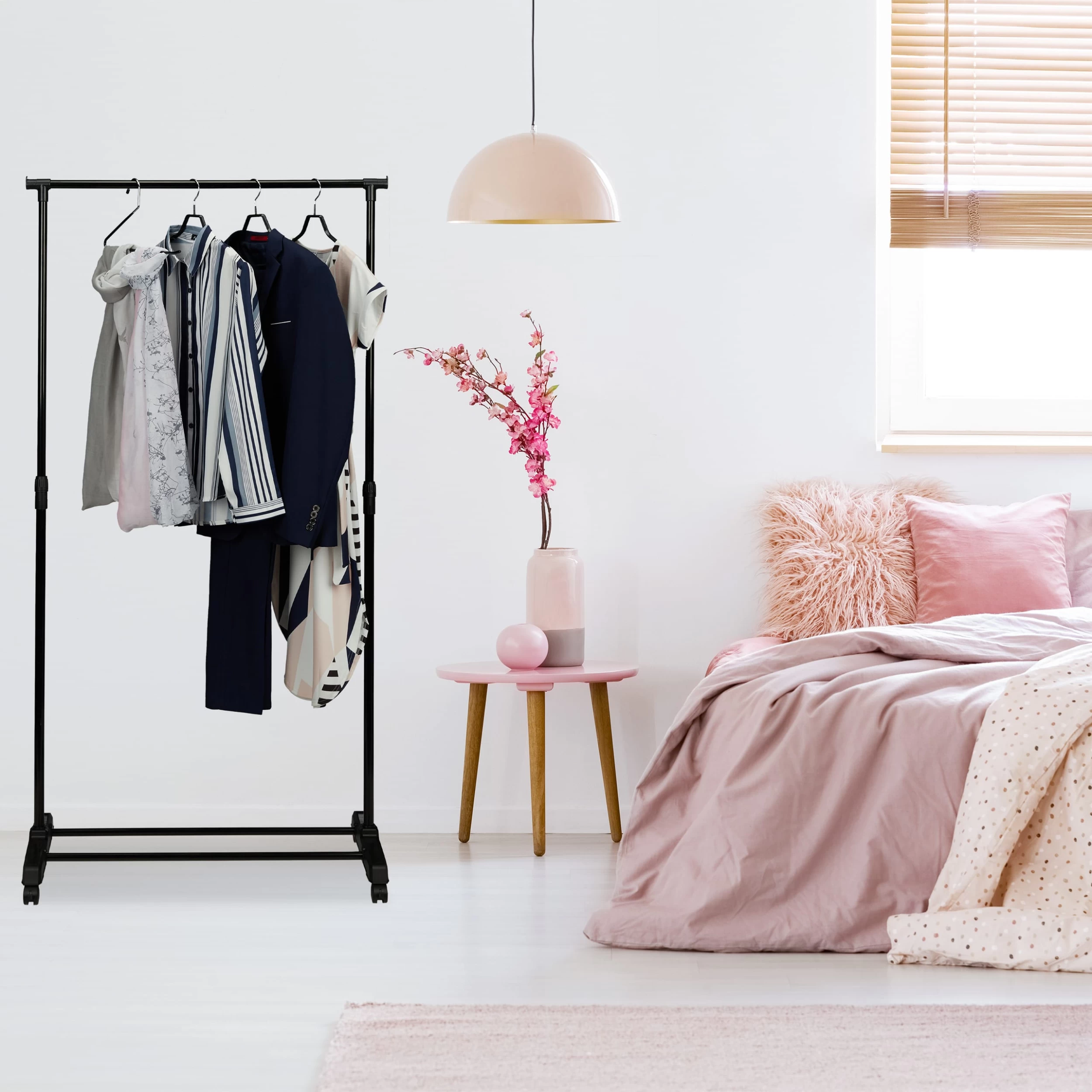 Kleiderständer In Schwarz – Bild 2