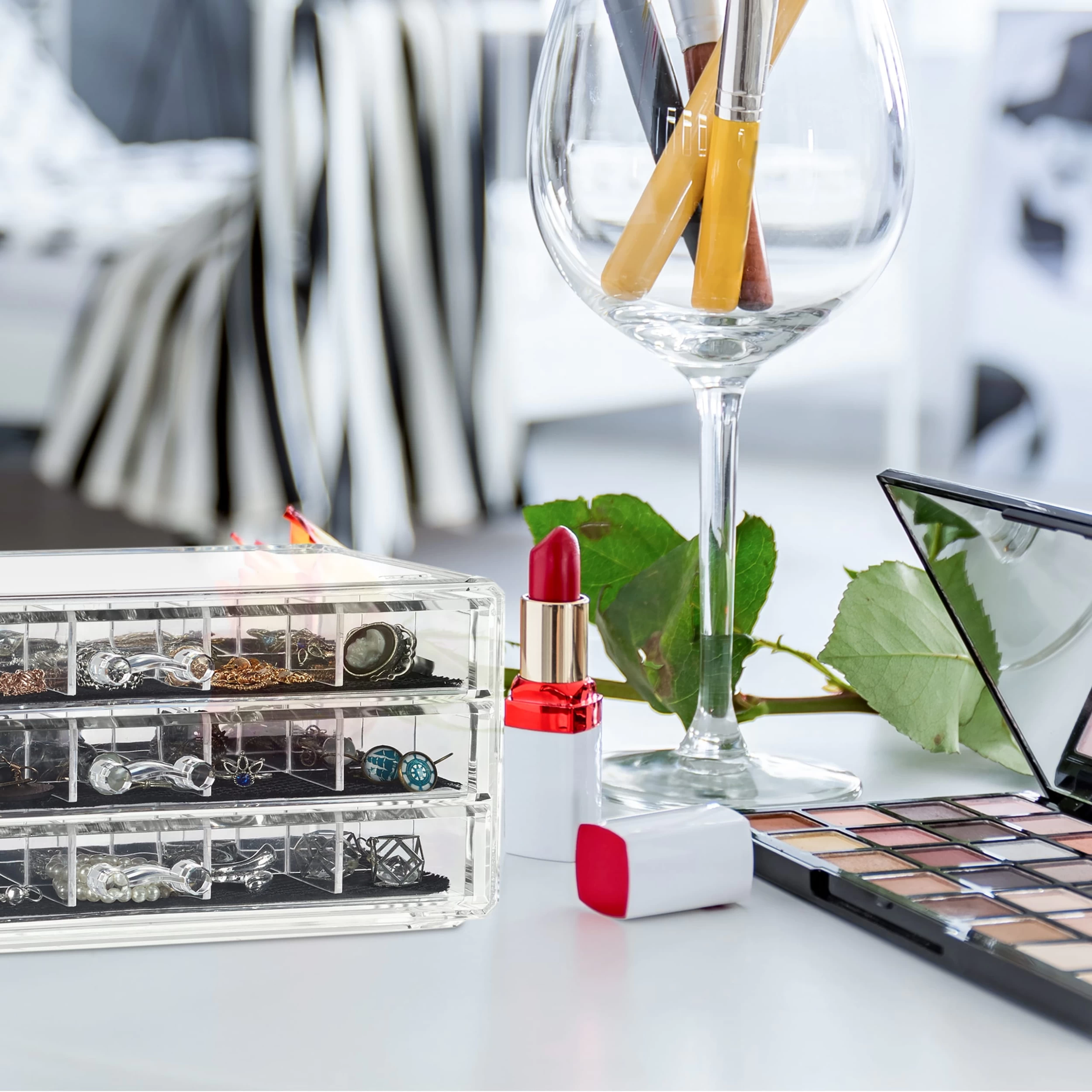 Makeup Organizer In Transparent – Bild 3