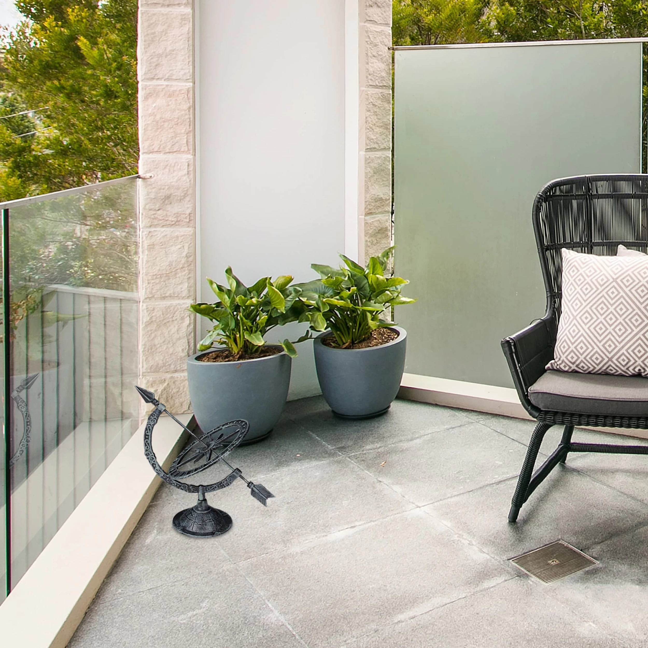 Sonnenuhr In Grau – Bild 5