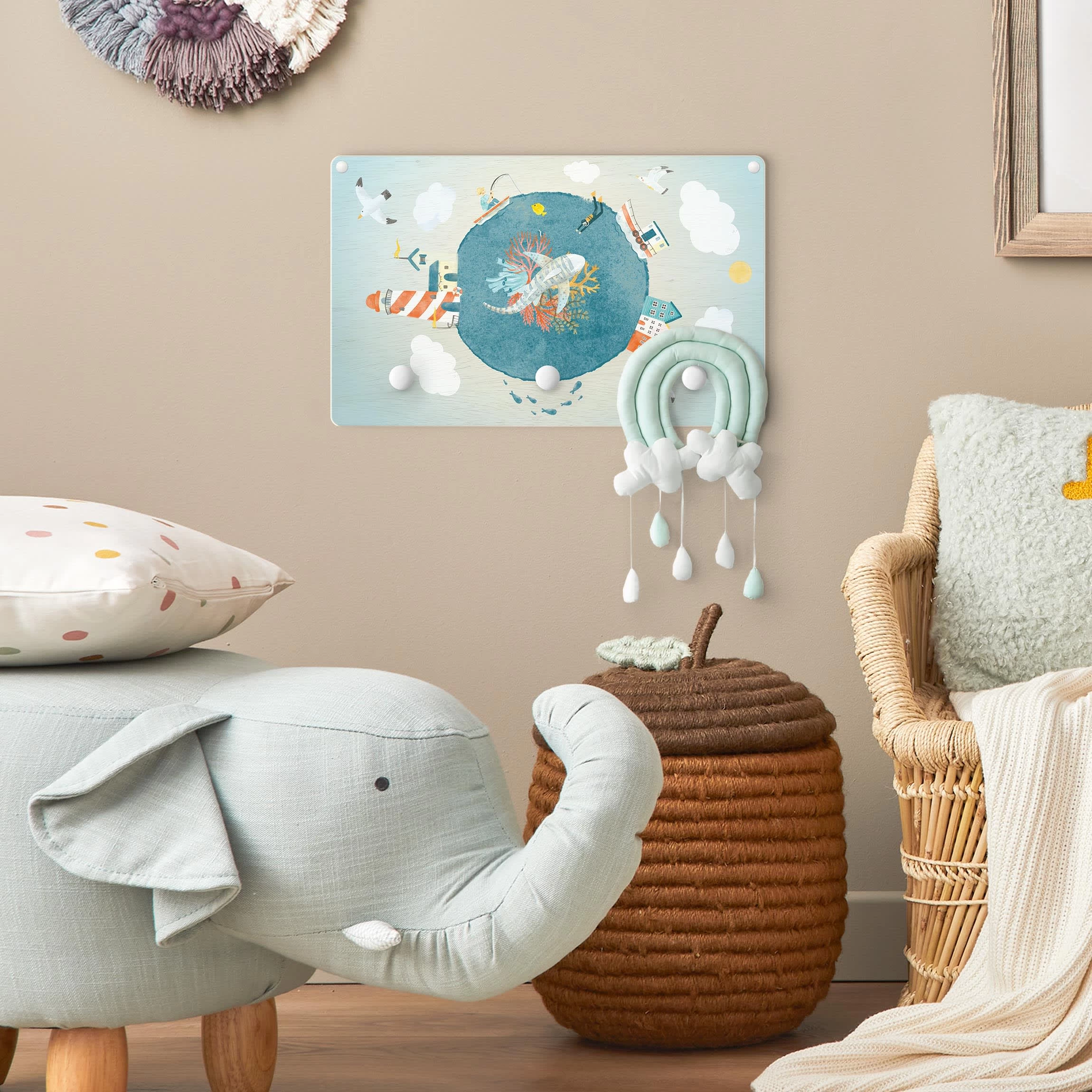 Kindergarderobe Holz - Buntes Treiben Auf Dem Meer In Blau – Bild 4