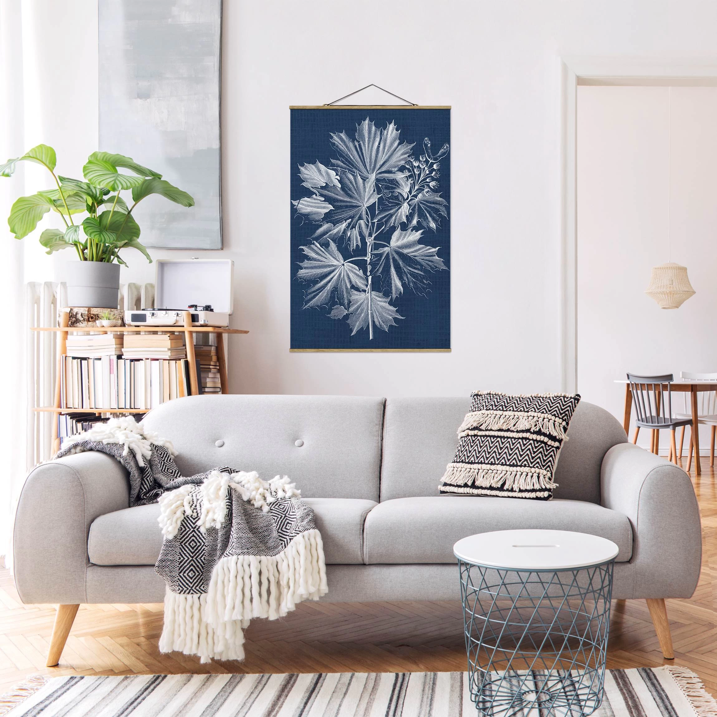 Stoffbild Mit Posterleisten - Denim Pflanzenstudie V In Blau – Bild 4